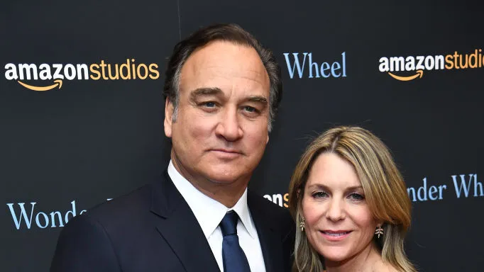 jim belushi spouse